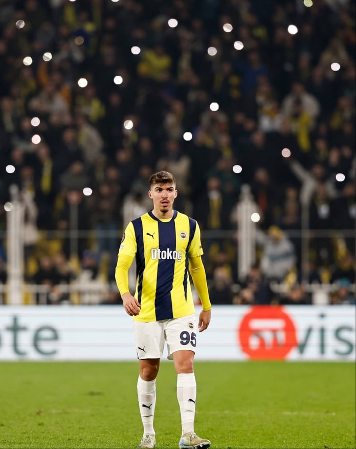 Fenerbahçe'nin Galatasaray'dan transferi: Yusuf Akçiçek
