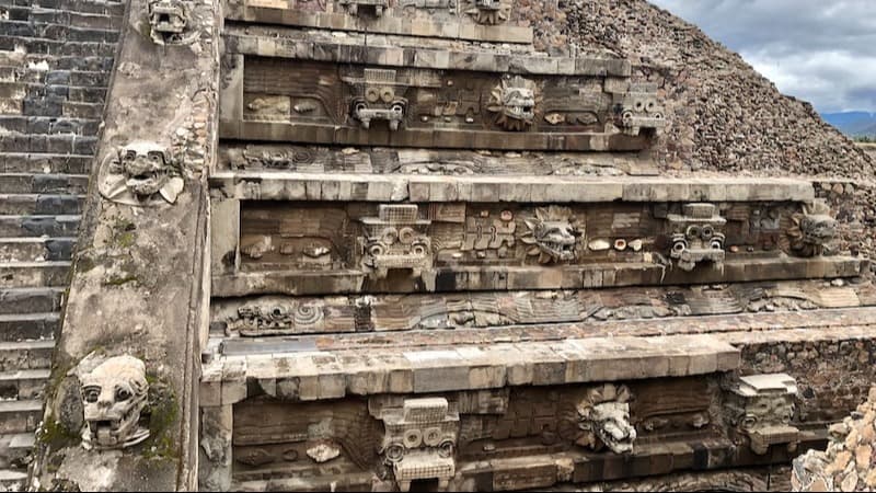Kan, obsidyen ve Teotihuacan ayna kültü