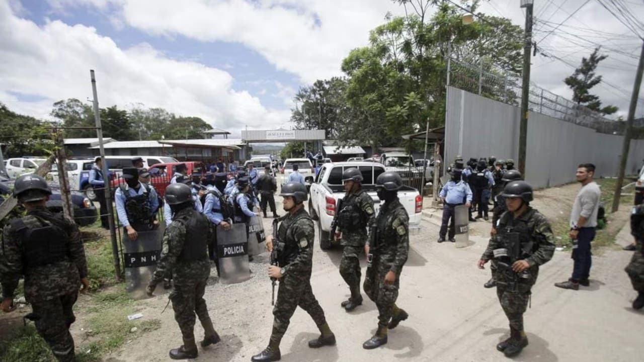 Honduras'ta silahlı katliam: Sokağa çıkma yasağı ilan edildi