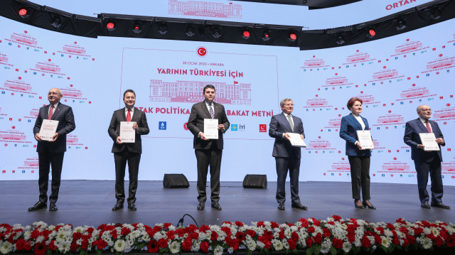 6'lı Masa Mutabakat Metni'ni açıklıyor