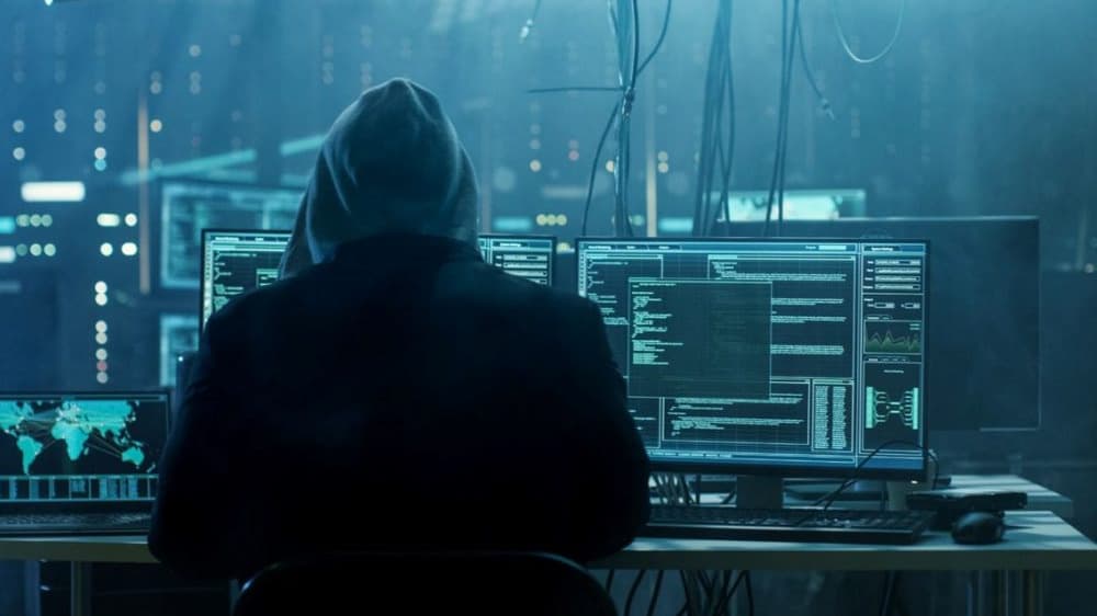 Israel Hayom: İsrail Savunma Bakanlığı'na bağlı sistemler hacklendi