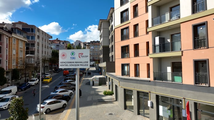 Bakan Kurum Güngören Şişecam bloklarını örnek gösterdi: İstanbul'da riskli yapı stokunu bitirene kadar durmayacağız