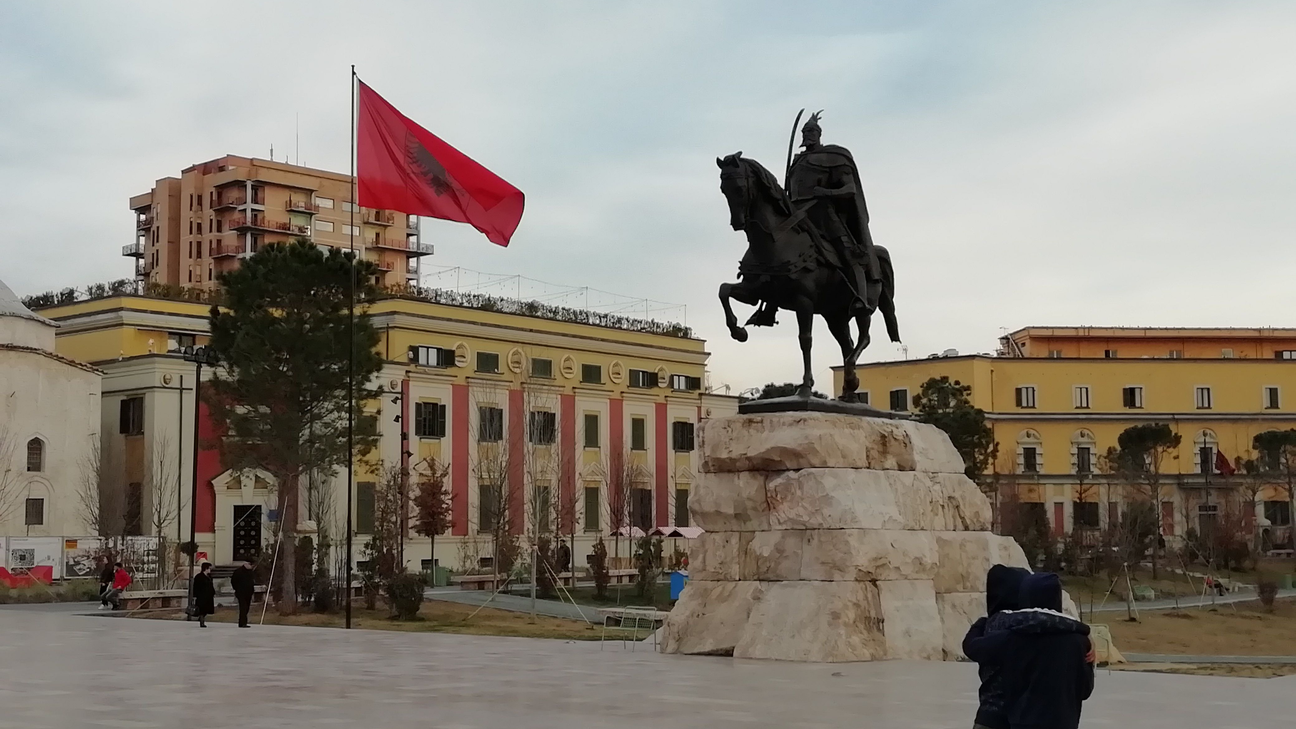 Tiran gezi rehberi 2024