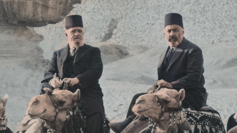 Mehmet Akif yaşarken de mezarda da takip edildi