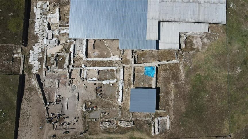 Pompeipolis'teki anıtsal yapılar, çok uluslu ekiple gün yüzüne çıkarılıyor