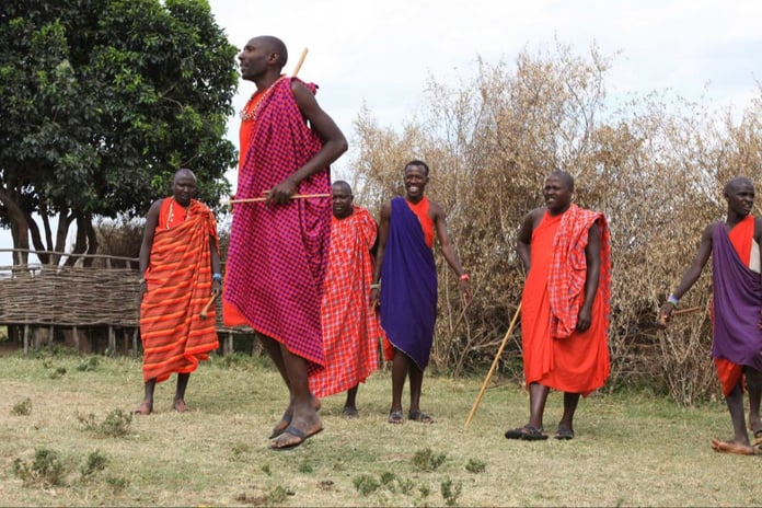 Kenya'da Afrika'ya özgü giysilerle meclise girilmesi yasaklandı