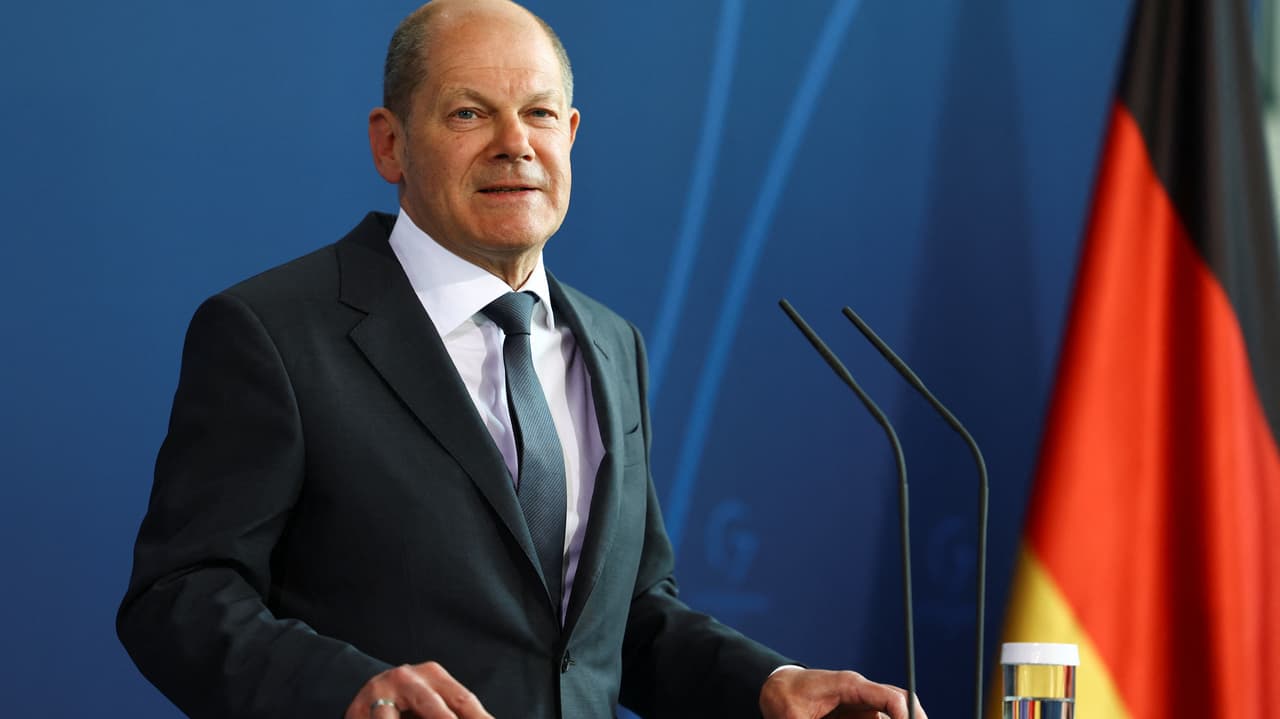 Alman Şansölyesi Scholz, İsrail'e silah sevkiyatını sürdürme sözü verdi