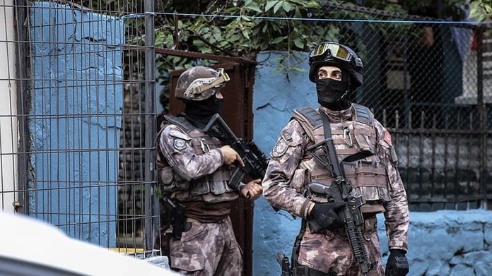 İstanbul'da Çin istihbaratına bilgi aktardığı iddia edilen 6 zanlı yakalandı