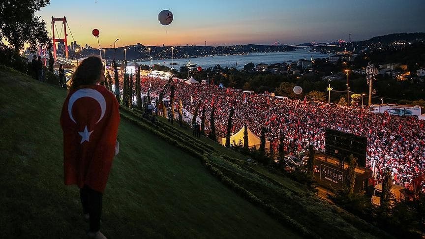 15 Temmuz’da bankalar, sağlık ocakları ve hastaneler açık mı?