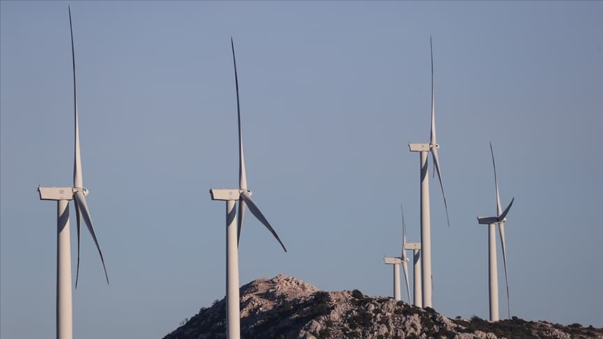 Çin'in yenilenebilir enerji kapasitesi yılın 11 ayında arttı