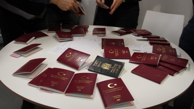 Pasaport. Fotoğraf: AA