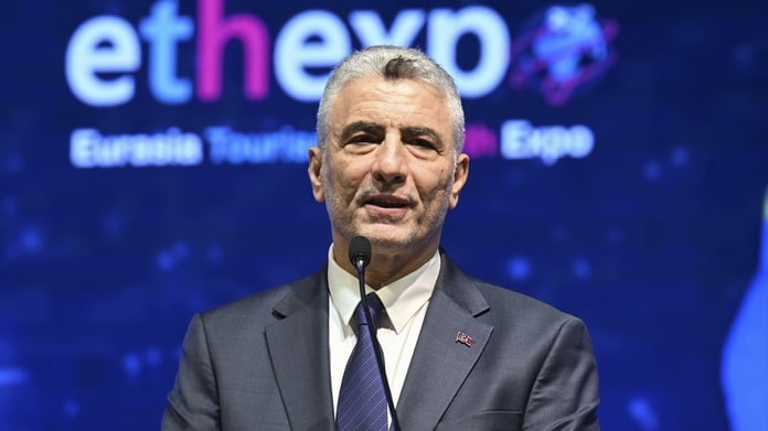 Ticaret Bakanı Ömer Bolat: Son 10 yılda Türkiye dünyada önemli bir sağlık üssü haline geldi