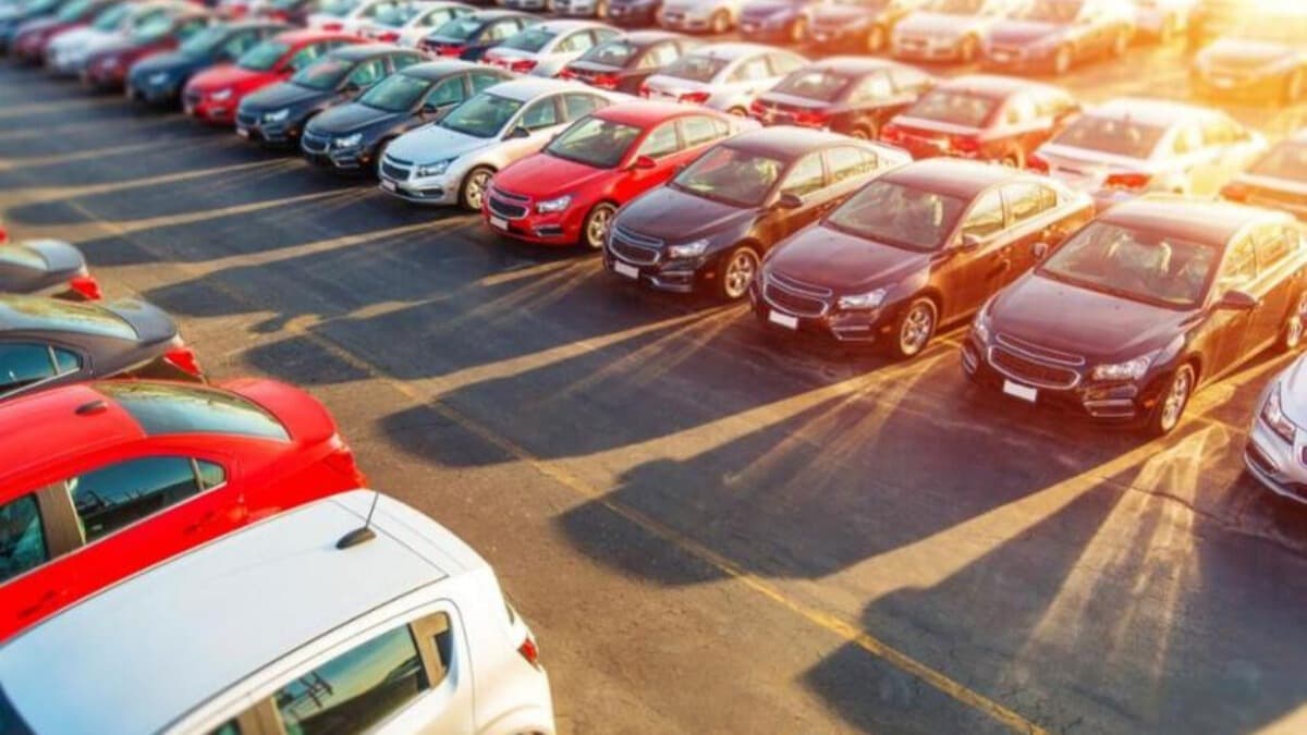 İkinci el araçları sıfır fiyatının üzerinde pazarlayanlara 35,4 milyon lira ceza kesildi