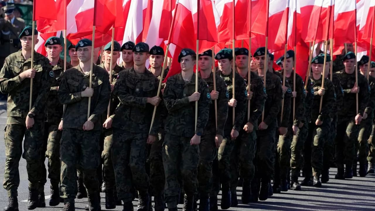 Polonya'nın savunma sanayii dışa bağımlı hale geliyor