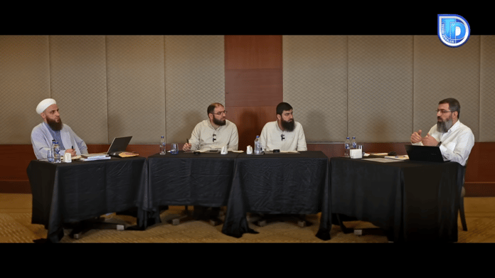 Halis Bayancuk Ömer Faruk Korkmaz münazarası | Halis Bayancuk ve Ömer Faruk Korkmaz kimdir?