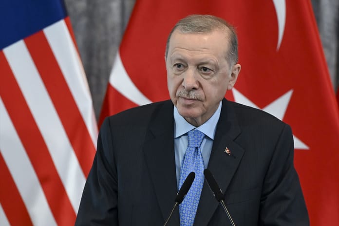 Cumhurbaşkanı Erdoğan: İsrail, Filistin topraklarında sürdürdüğü işgale son vermeli