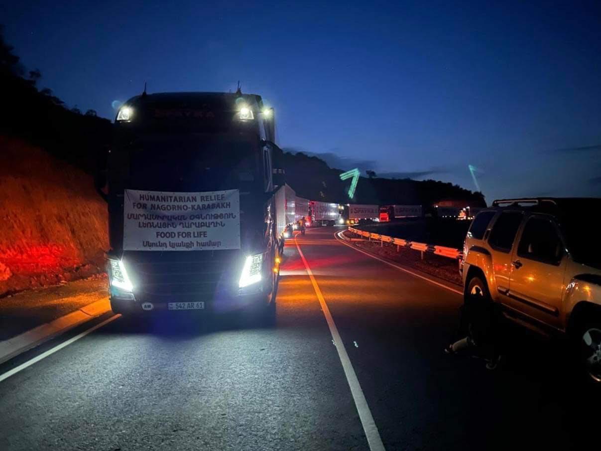 Azerbaycan'dan Laçın'a kargo geçişine izin verilmedi