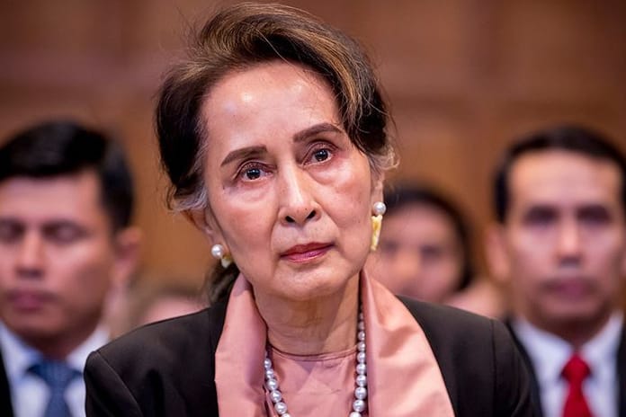 Myanmar'da devrik lider Aung San Suu Çii'ye af