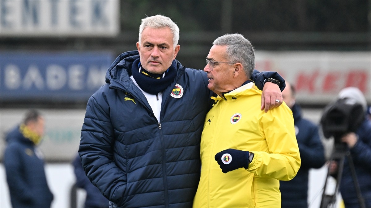 Slavia Prag - Fenerbahçe maçı hangi kanalda?