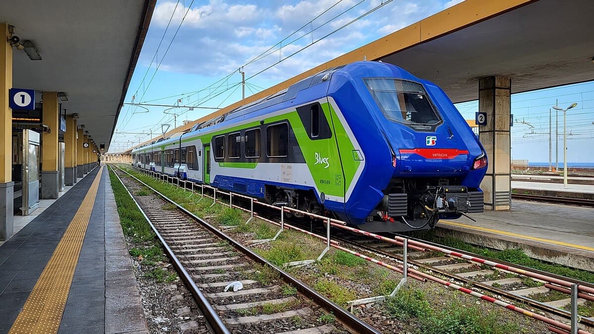 Avrupa'nın pille çalışan ilk treni!
