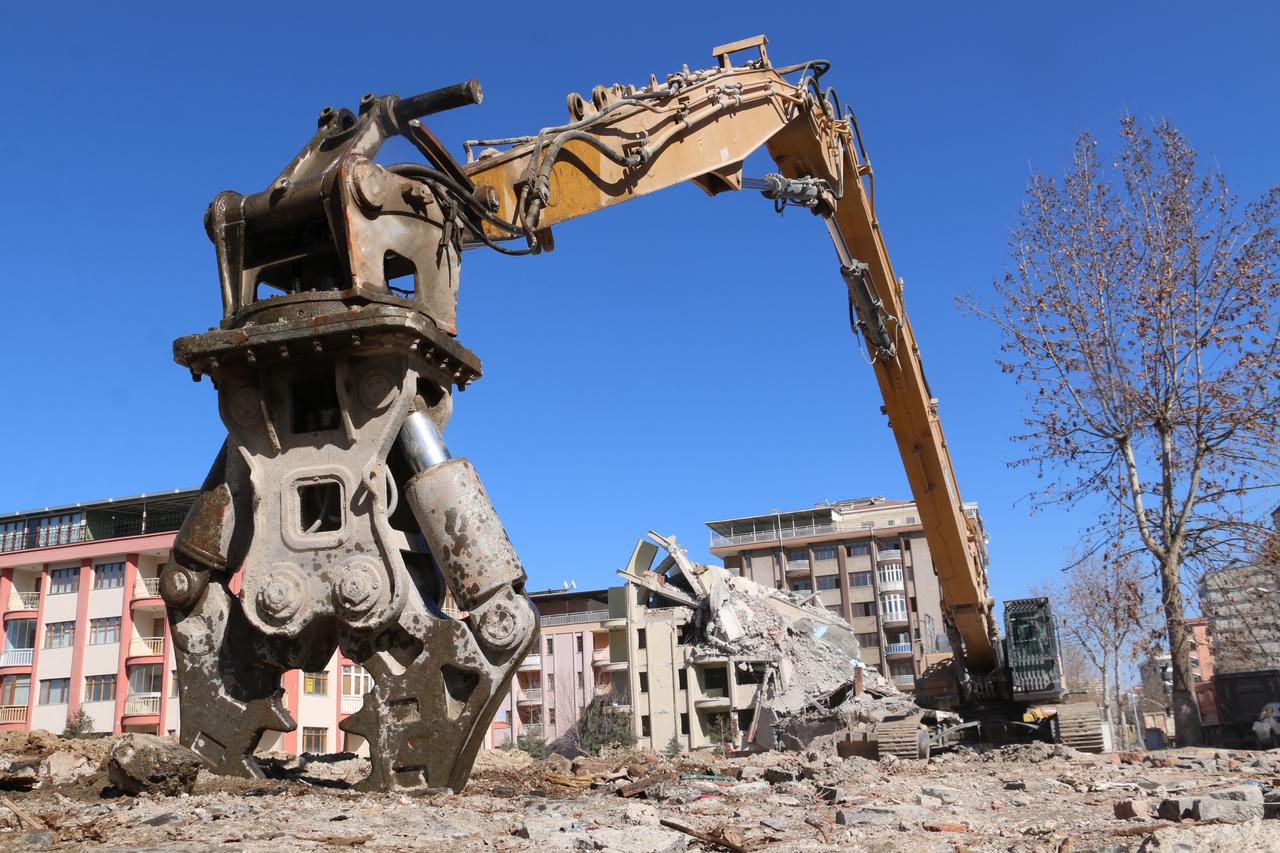 30 bin mira maaş teklifine rağmen makas operatörü bulunamıyor
