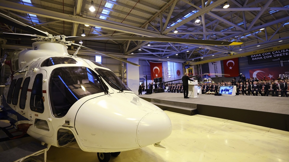Türkiye’nin ilk yerli genel maksat helikopteri GÖKBEY’in ilk teslimatı tamam