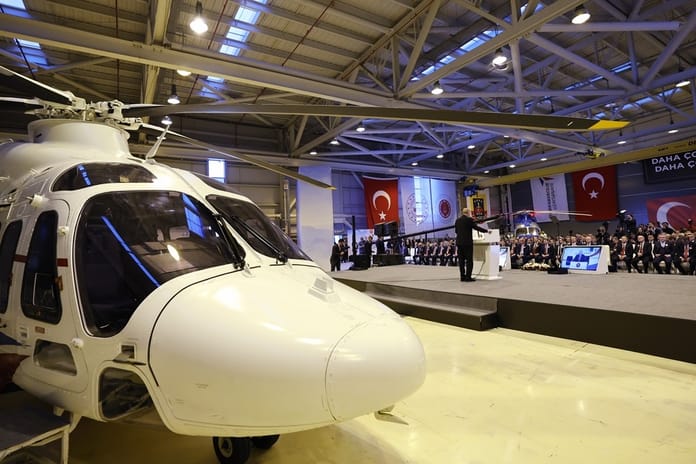 Türkiye’nin ilk yerli genel maksat helikopteri GÖKBEY’in ilk teslimatı tamam