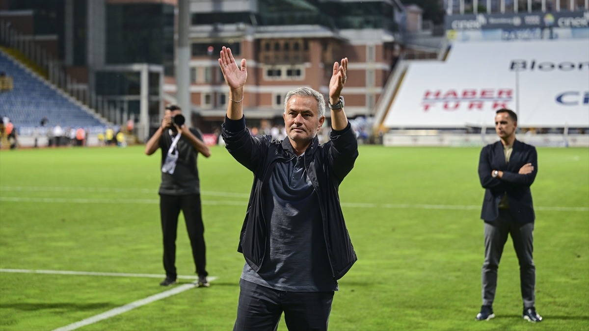 Fenerbahçe - Galatasaray CANLI