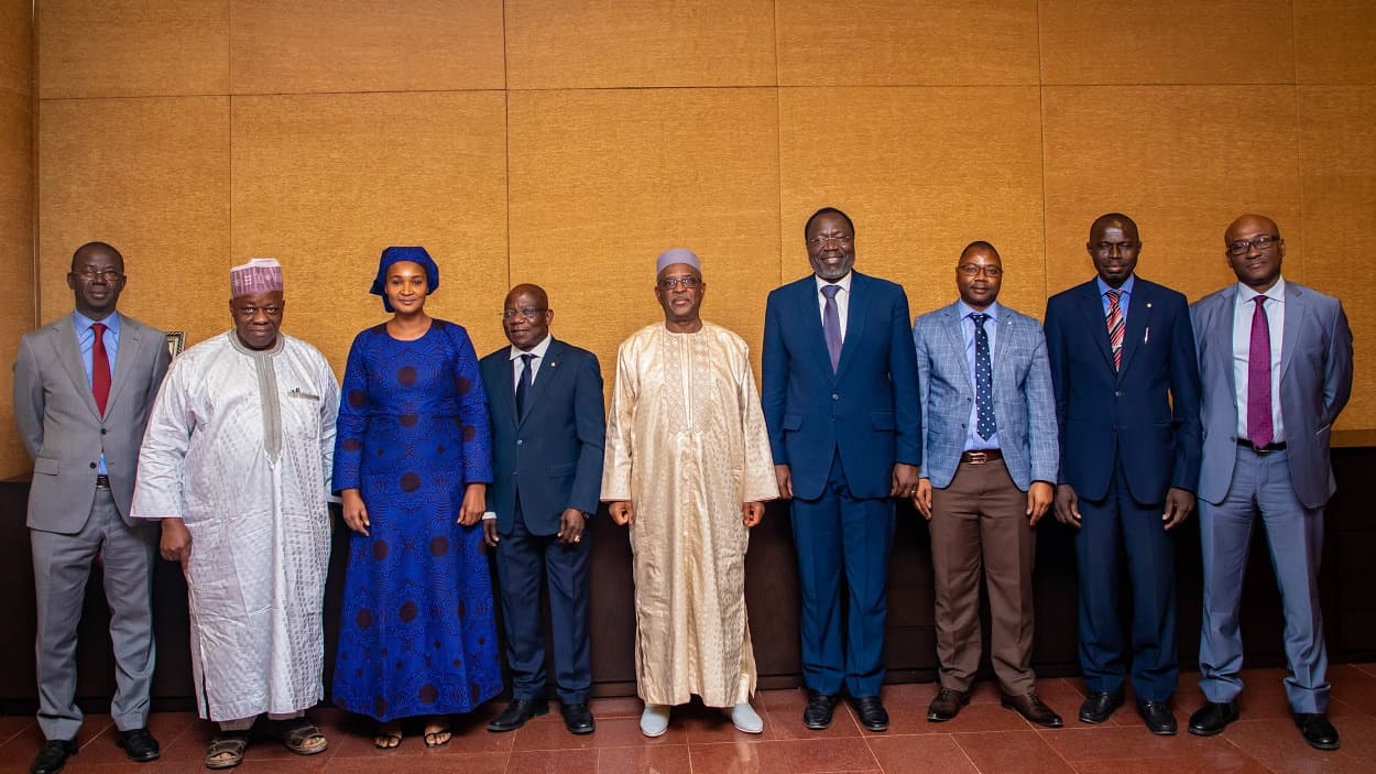 ECOWAS: Nijer'e anayasal düzen için yaptırımlar uygulanacak