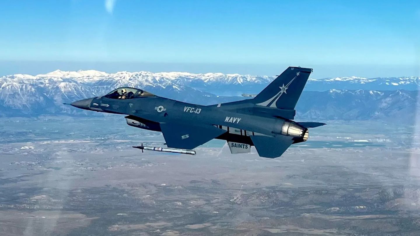 ABD Donanması’nın Yunan F-16’larını alma girişimi başarısızlıkla sonuçlandı