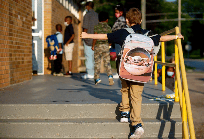 ABD'de okul saldırısı önlemi: Sırt çantası yasaklandı