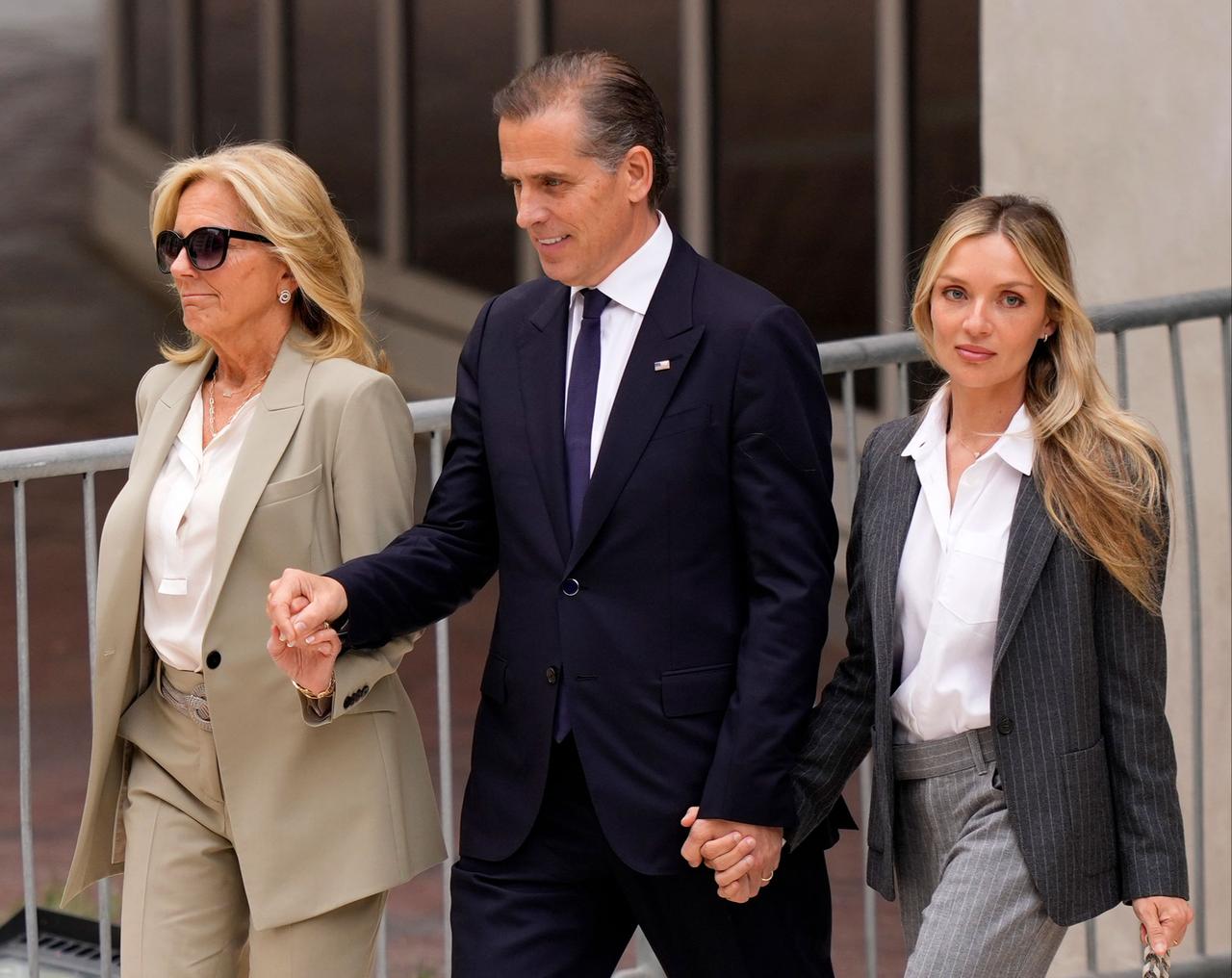Hunter Biden silah alırken kokain bağımlılığını saklamaktan suçlu bulundu