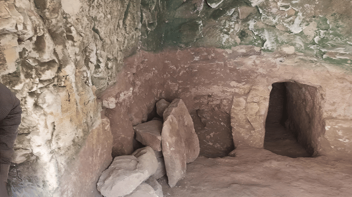 Adıyaman'da yapılan kaçak kazılarda ortaya çıkan 1900 yıllık keşif