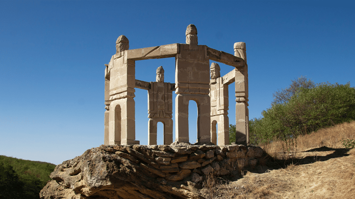 Moldova dilini değiştirdi