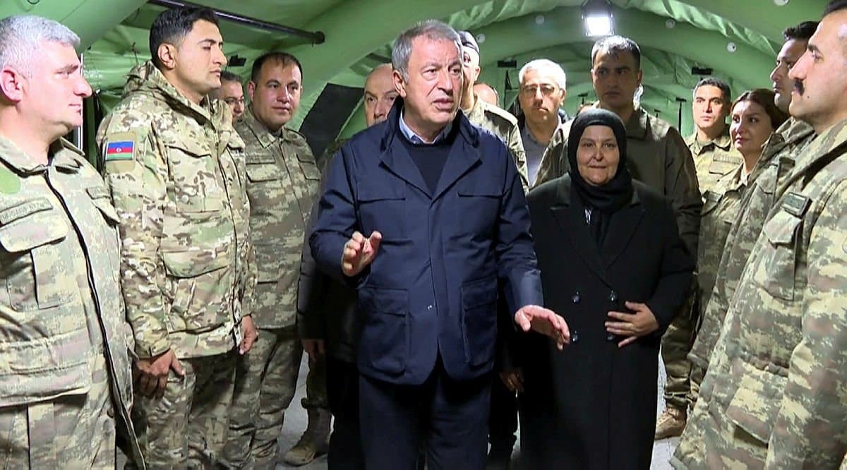Bakan Akar saat saat açıkladı: Deprem Harekat Planı