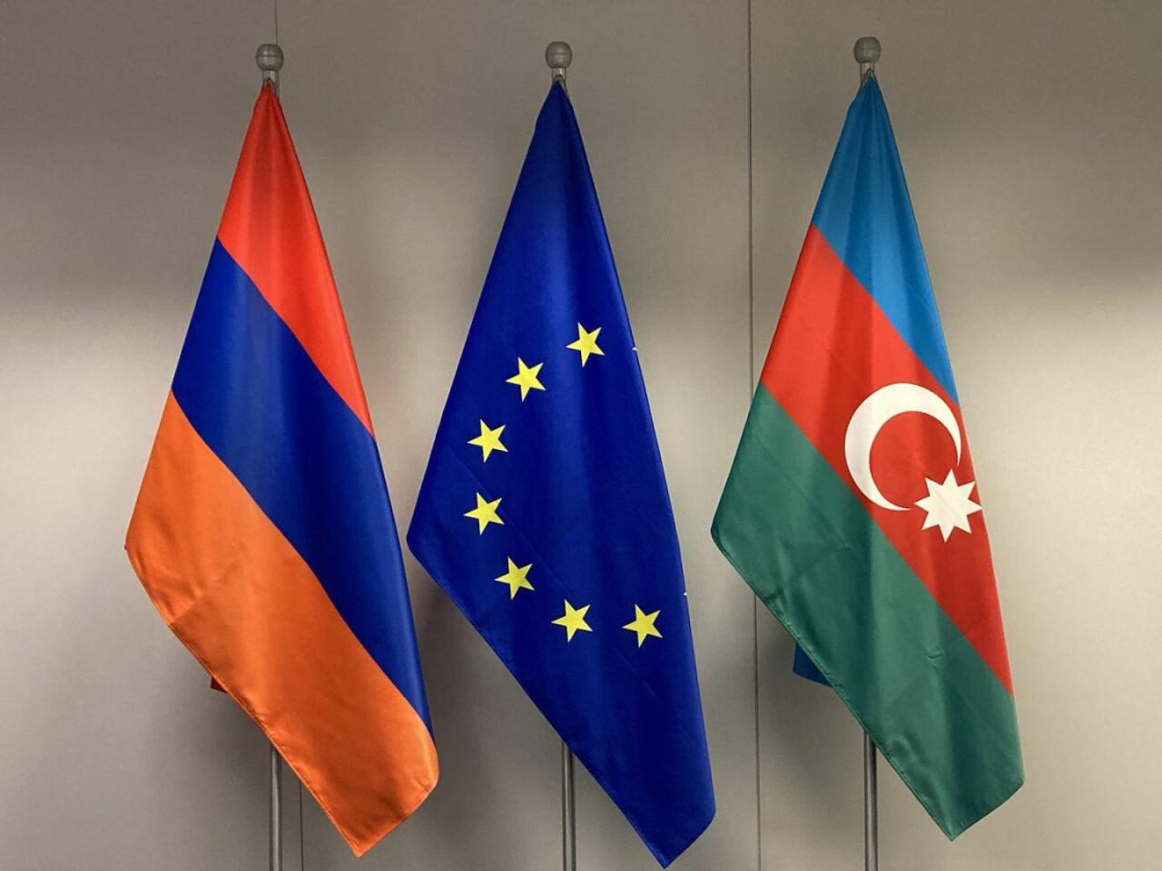 Uzmanlar Azerbacan-Ermenistan sınırı için kurulan misyondan endişeli
