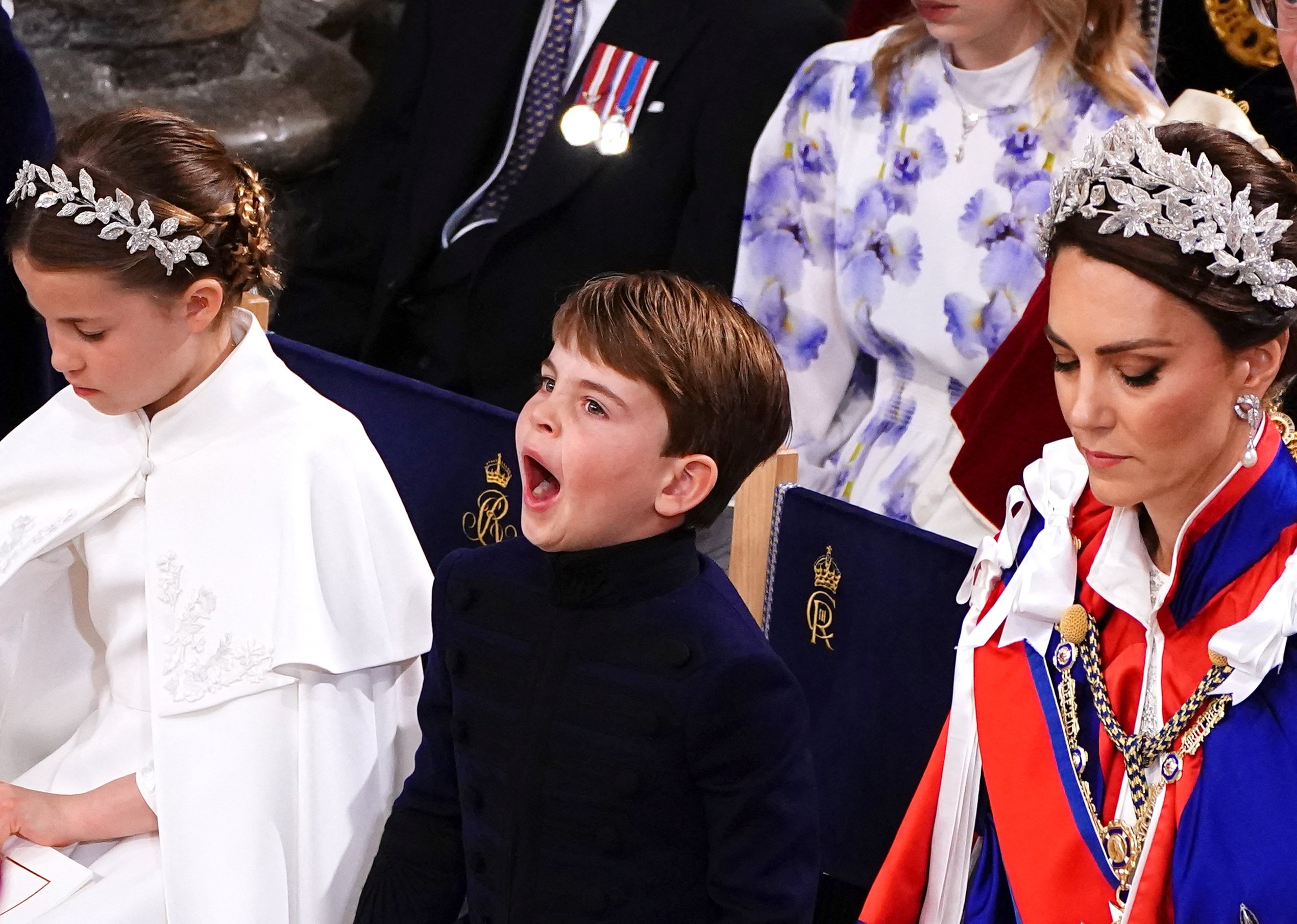 Kate Middleton çocukları Prens Louis ve Prenses Charlotte