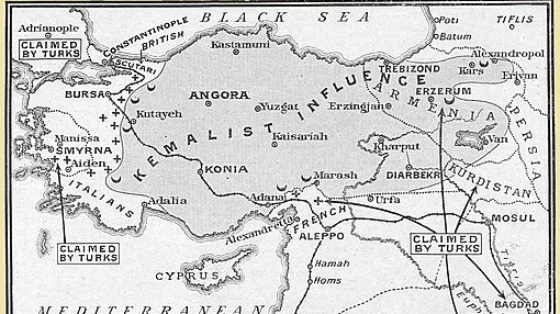 Ankara Hükümeti'nin ilk siyasi başarısı hangisidir?
