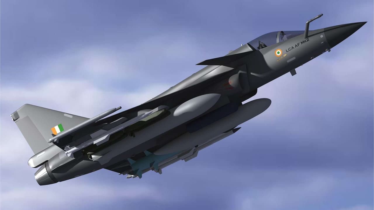 Tejas savaş uçağının ikinci prototipi 2025'te tanıtılacak