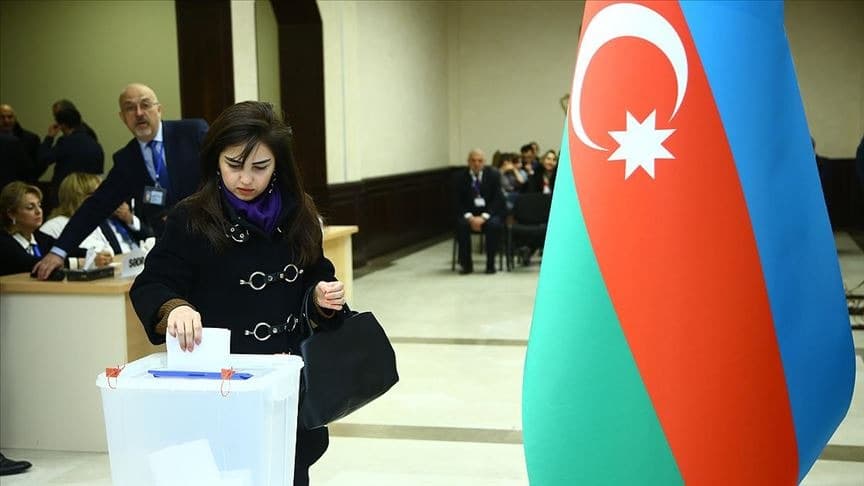 Azerbaycan sandık başına gidiyor