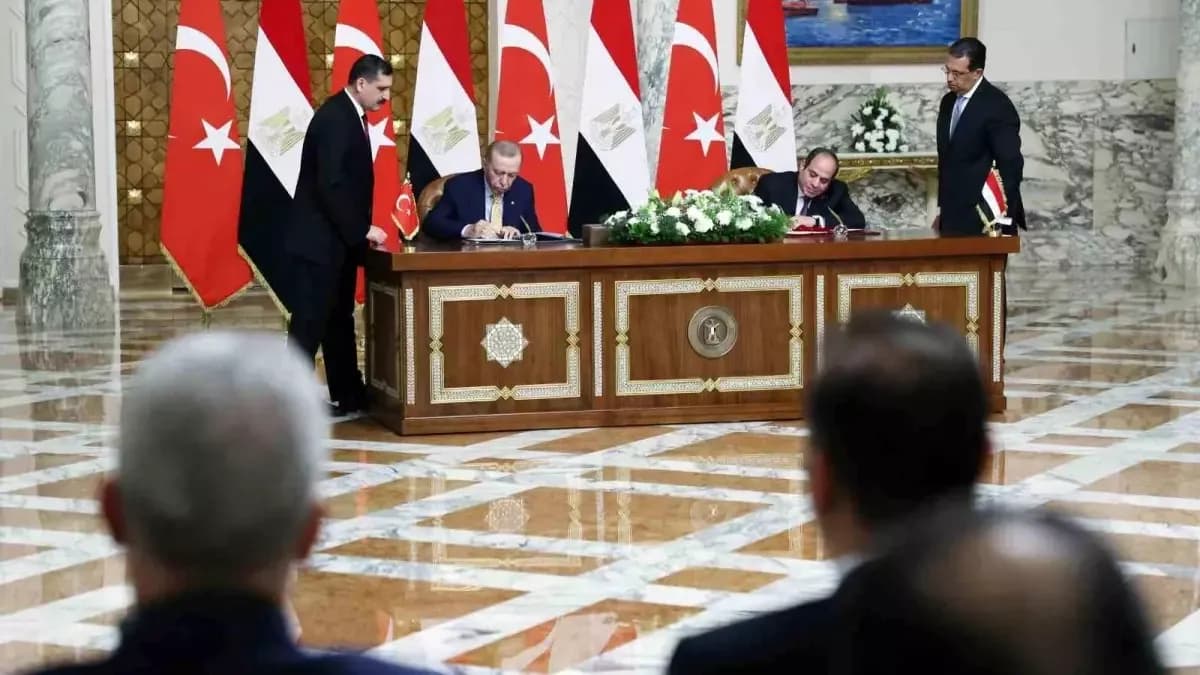 Türkiye-Mısır: Yeni Dönem Bölgeyi Nasıl Şekillendiriyor?