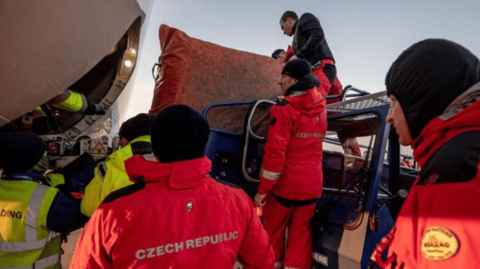 Kahramanmaraş depremi: Hangi ülke, ne yardım gönderiyor?