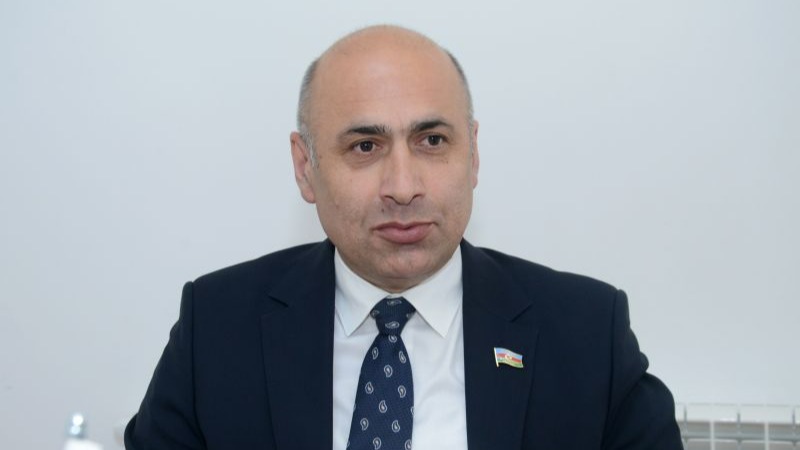 Azerbaycan Milletvekili Azer Badamov