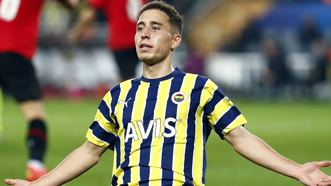 Emre Mor hangi takımda?