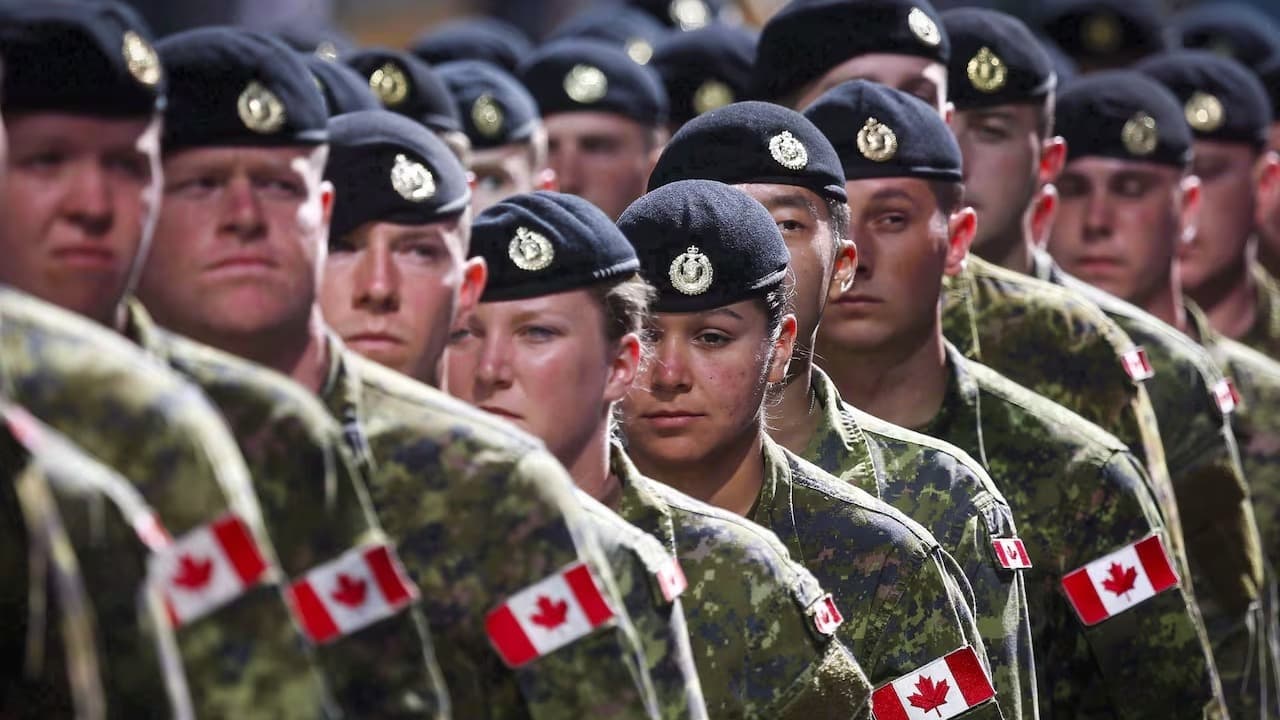 Kanada, NATO'nun yüzde 2'lik savunma harcaması hedefine ulaşmak istiyor
