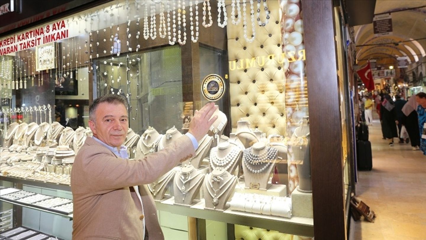 Kuyumculukta yeni dönem başladı