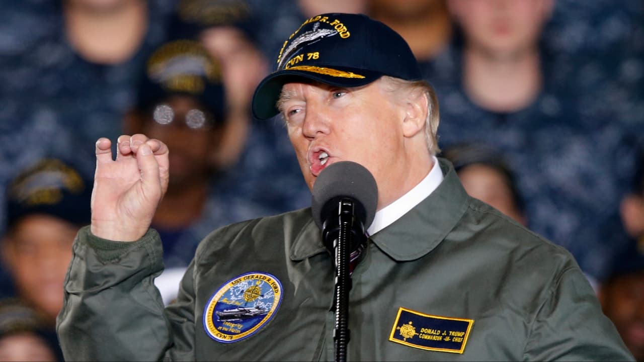 Trump, ABD Donanması'nın fırkateyn programını eleştirdi