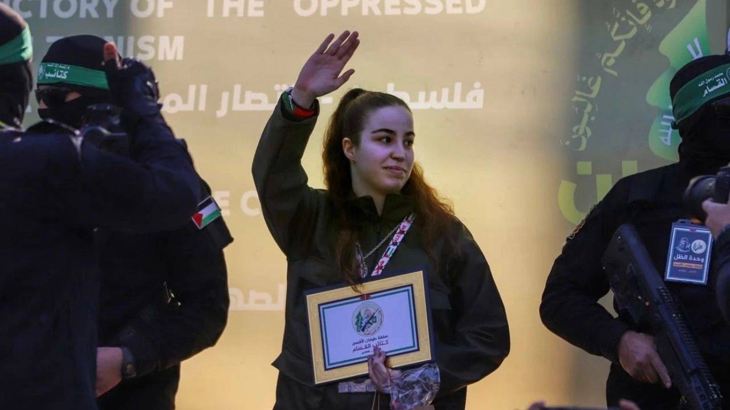 Serbest bırakılan İsrailli esir: Hamas bütün değerlerimize saygı gösterdi