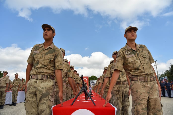 23 yıldan 6 aya vatan borcu