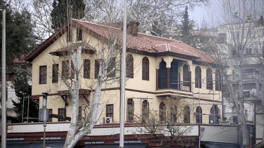 Kahramanmaraş Dondurma Müzesi depreme tadilatta yakalandı